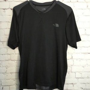 The North Face Men's Black Colorblock Flashdry T-Shirt Size M